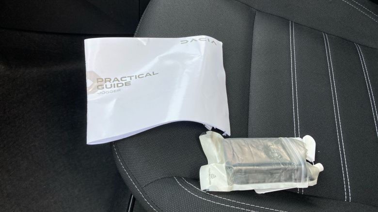 Dacia Jogger 1.6 HEV Expression 5dr Auto Hybrid Estate